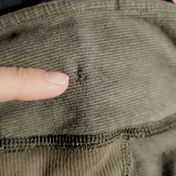 Lululemon Refine Crop. Capri. Small stripes. Olive green. Jogger style. Size 6. - Picture 13 of 16